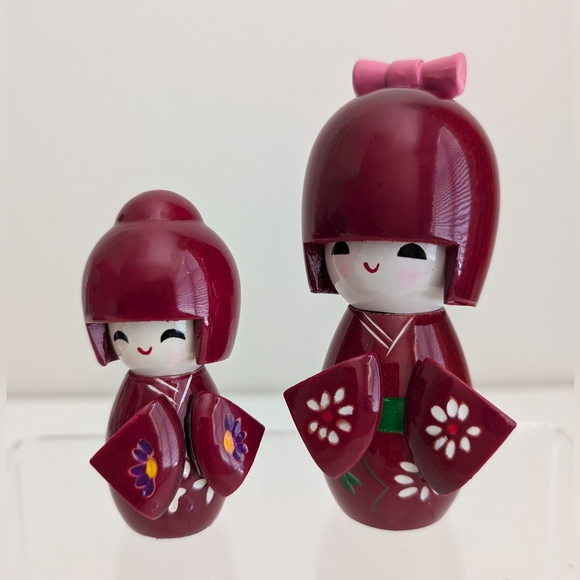 NEW Kokeshi Wooden Dolls Set of 2 Doll Mom Daughter Sister Matching Kimono Japan - Picture 1 of 10